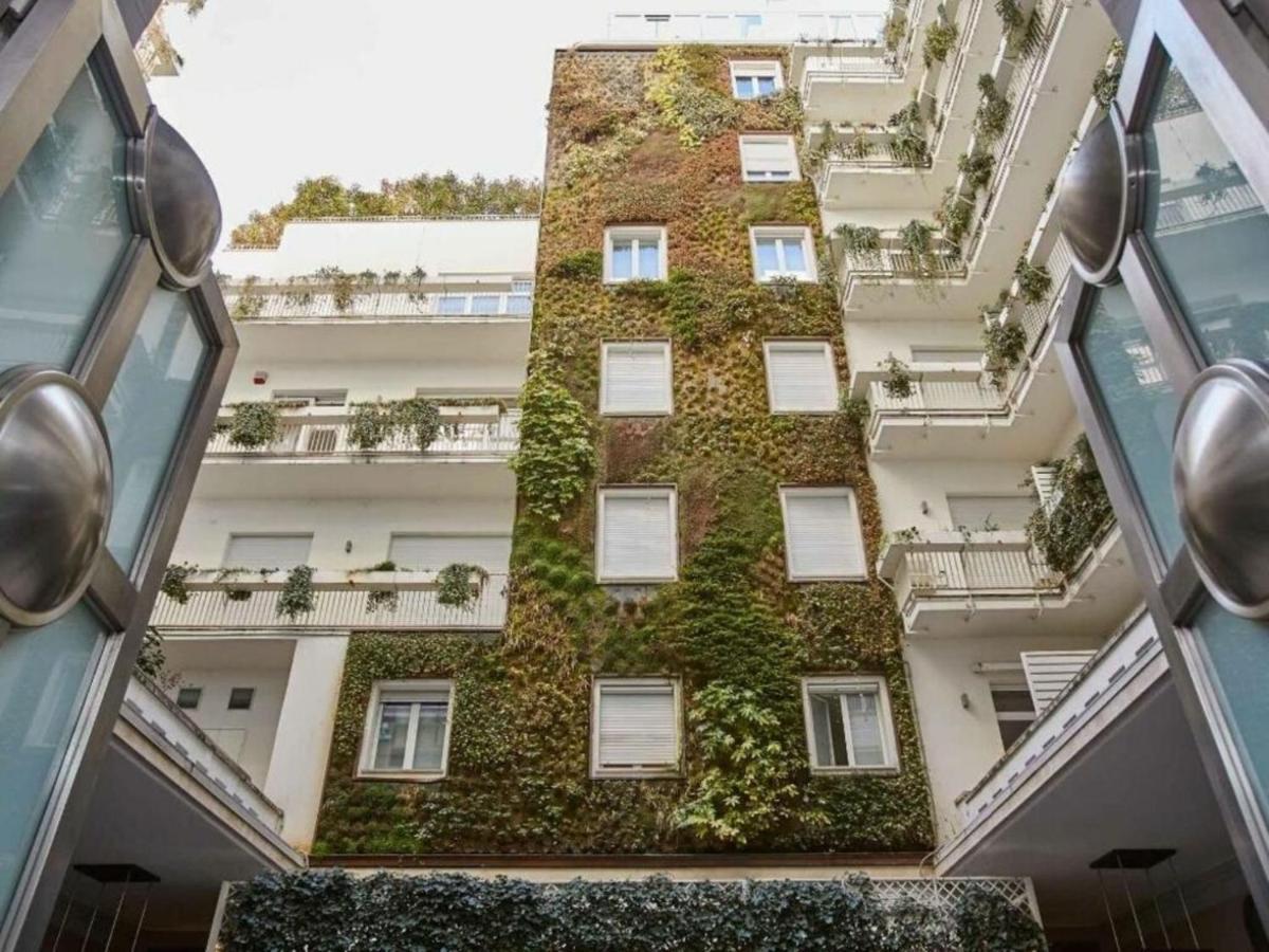 Palazzo Beltrade By Halldis Milan Exterior photo